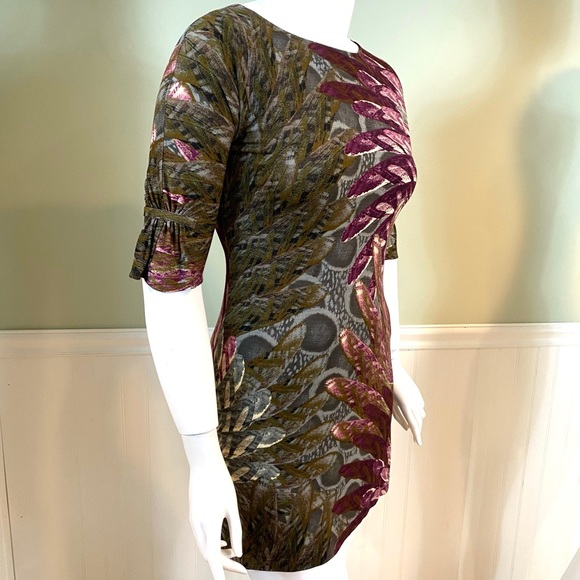 Adrianna Papell Knit Jersey Feather Print Dress - Picture 3 of 13